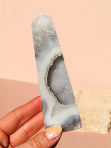 Agate Obelisk - Chipped point