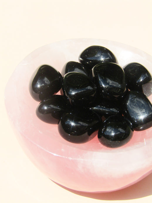 Black Obsidian Tumbled stone